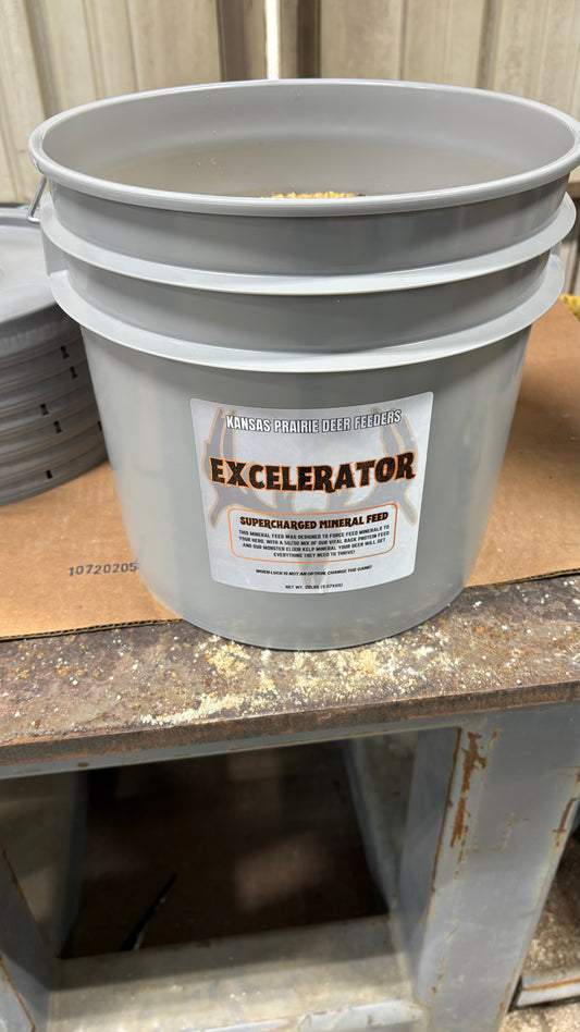 20lb bucket of Excelerator Supercharged Mineral Feed